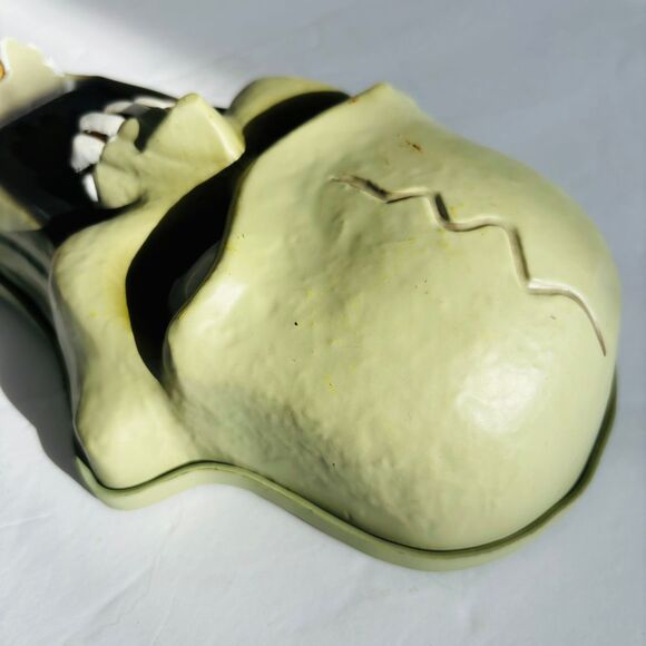 Gemmy Animated‎ Skull Doorbell Halloween Light Up Moving Mouth Skeleton Talking - Picture 6 of 12